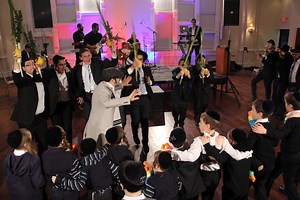 New Video Release by Oorah – “Mitzvah Tantz”