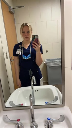 I wanted to break the loop. I was burnt out, beyond exhausted, and praying it would fix itself or get better eventually. Little did I know I had the capability to make a change that not only changed my mindset, but my entire life. Now I work from home and I’ve never looked back. #wfh #remotework #fiancialfreedom