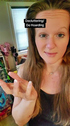 Decluttering Journey: From Clean to Hoarded Home