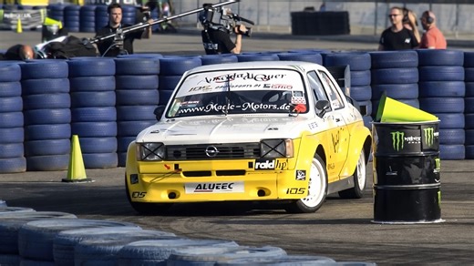 Opel GTE drifting with power and precision