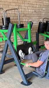 Outdoor Leg Press Machine💪 Find everything you need for your ultimate workout at: 💪www.gymequip.eu #gymequipment #bodybuilding #gymequip #homegym #homegymequipment #gym #worldgym #bodybuildingmotivation #gymlife #production #fitnessmotivation #worldwideshipping #sport #homeworkout #outsidegym | gymequip.eu