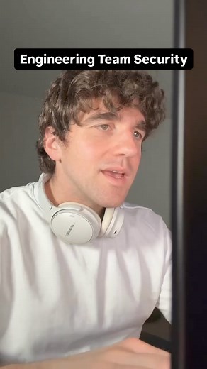 1K views · 11 reactions | don’t use your friend’s stack, use Sauce Labs #techie #softwareengineer #siliconvalley #sanfrancisco #bayarea #comedy #funny #developerlife #programmerlife #ad | Socially Inept: Tech Roast Show | Facebook