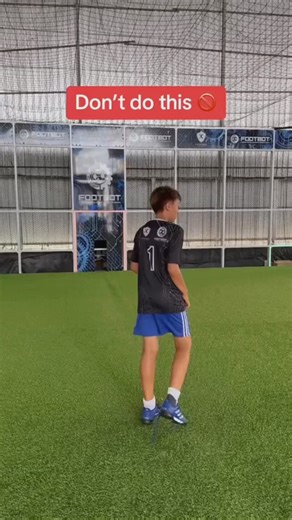 3.8K views · 15 reactions | Mastering the First Touch Dos and Don'ts  #Footbot #Football #Technique #Soccer #Learning | Footbot reels | Facebook