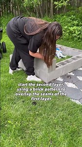 How To Build A Cinder Block Garden #gardening #garden #gardeningtips #diy #howto #backyard #plants