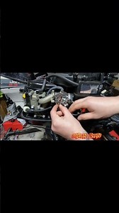 How to remove a merc 9.9 carb