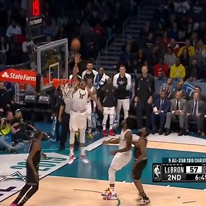 2.4M views · 58K reactions | This Stephen Curry to Giannis Antetokounmpo connection is still insane  | ESPN | Facebook