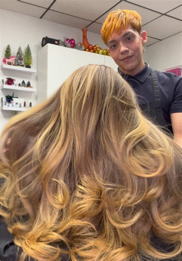 Honey Blonde Balayage: Expert Techniques Revealed
