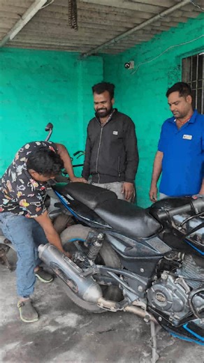 Bajaj Pulsar 220 starting problem#odia bike block #tuna bhai bike point #short video #virla video #