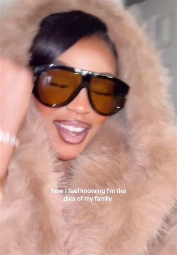 I’m a princess, duh! #diva #littlesister #dallascontentcreator #baddie #relateable