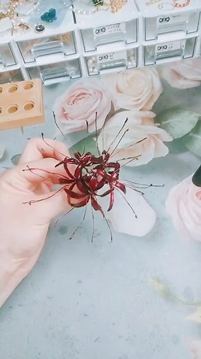 Decorative Flower Crafting with Wire Techniques