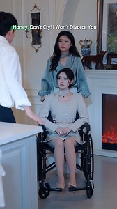 1.4M views · 13K reactions | Caught red-handed? Nope, just instant noodles. 藍 抓包偷东西？不，原来只是泡面而已。藍 #honeydontcryiwontdivorceyou #iqiyi #weijianing #libingbing #cdrama #verticaldrama #shortdrama #mustwatch #爱奇艺 #微剧 #老婆别哭我真不想和你离婚啊 #委佳宁 #李冰冰 | iQIYI Malaysia | Facebook