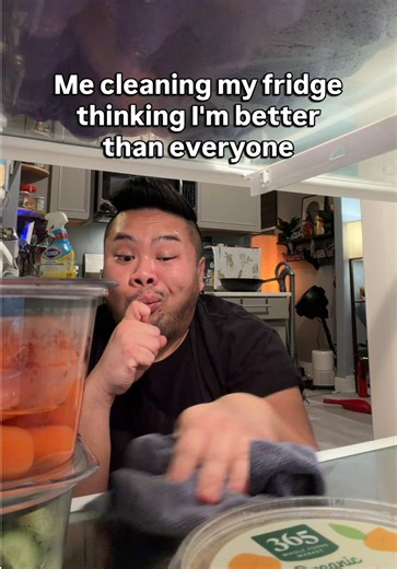 Deep Cleaning My Fridge for Ultimate Organization