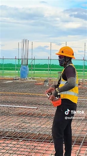 End your Radio Remote Controls System Downtime Now! CE-certified state of art —engineered for robotics, automation, hydraulics arms/ booms, cranes and hoist. ✅ Smooth, precise control, accuracy ✅ Multiple sizes, customisation ✅ Faster install, longer lifespan Keep your machines running. Get your free recommendation in 24 hours. 👉 Share your setup & we’ll match the perfect RRC. whatsapp :￼⁨018-329 3373⁩ #radioremotecontrol #wirelesscontrol #radiocontrol #mobilehydraulics #electriccranes #control