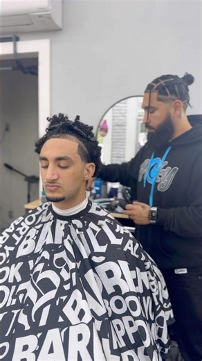 Low taper fade #youtubeshorts #barbershop #ytshorts #lowtaper