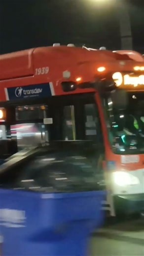 NICE: 2016 NFI XN40 Xcelsior CNG 1939 N20G Bus Flushing - 11/2/2025