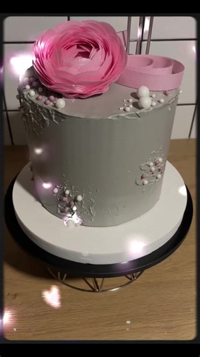 Creative Birthday Cake Ideas for Women