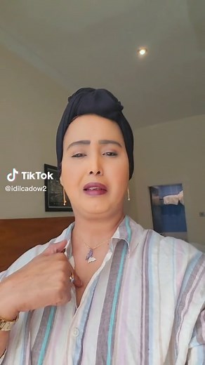 Expressive Hand Gestures in Everyday Settings