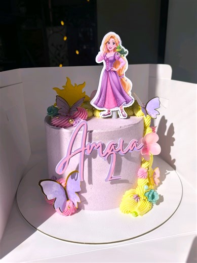 Love it 💜✨ #rapunzel #tangled #rapunzelcake #cake #queques