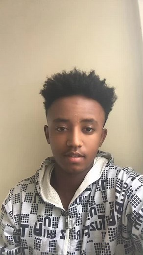 Geometric Patterned Hoodie Style Inspiration