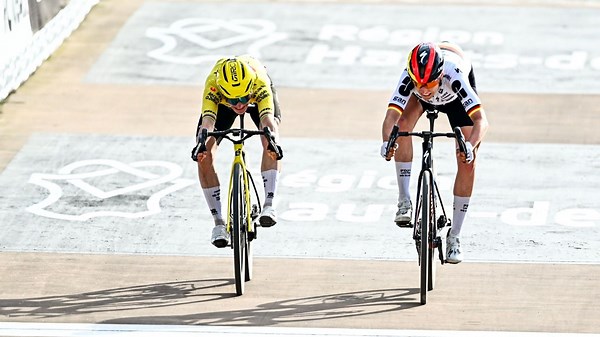 Paris-Roubaix dames : Franziska Koch prive Marianne Vos d’une consécration après un sprint final palpitant - RTBF Actus