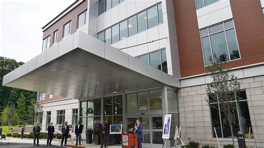 What are the best hospitals in NH? See Healthgrades 2025 America's Best Hospitals list