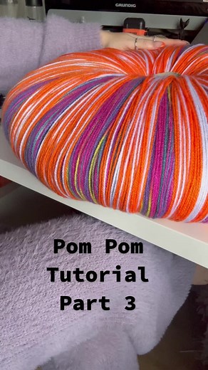 Giant Pom Pom Tutorial Part 3