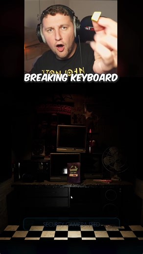 My esc/Alt F4 reflexs are too good 😤 #fnaf #fivenightsatfreddys #scare #youtube #horror