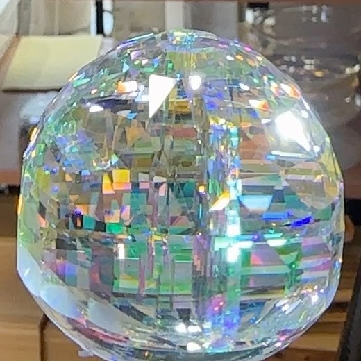 33 reactions · 4 comments | Working on a @gronerglass art glass sphere. Rose cut sphere design by Bob Keller with 480 facets using a 64 index gear. This meet-point design for a rose cut sphere yields a “true” sphere with all of the vertices equidistant from its center. #hashnu #crystals #gemstone #gemstones #gems #jewels #gemcutting #collectorgems #glass #glassart #coldwork #glasswork #coldworking | Hashnu Stones & Gems | Facebook