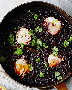 Easy, beany healthy soup. Keeping you fuller for longer! | Jamie Oliver