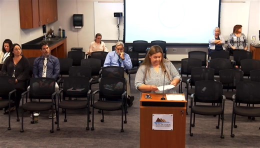 My Constitutional Rights vs Matthew Oliver’s lies On the 4th of July this year, continuing my work as a Citizen Journalist, I visited 1 of Matthew Oliver’s 4 “charity” fireworks stands. Last year, I visited all four and actually spoke to Matthew and Siobhan at the Galleria Mall location in Roseville. Things were going decently until I asked why money was going to the Oliver family pay-to-get-ordained network “The River.” Then Siobhan got noticeably upset and told me to stop recording and delete 