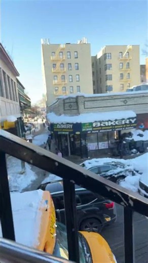 A Snowy Subway Ride in New York City ❄️🚇