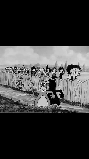 It’s #GroundhogDay! According to Punxsutawney Phil’s prediction, we’re in for 6 more weeks of #winter! Who’s ready to stay bundled up? 🥶❤️ #bettyboop