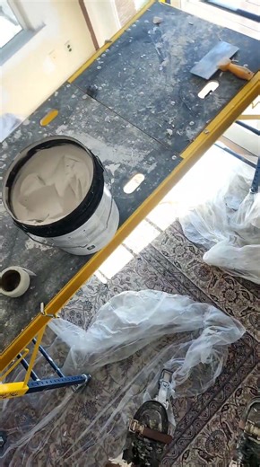 ai pasándo el dia nomas amig@s#drywall #construction #finishing #funny