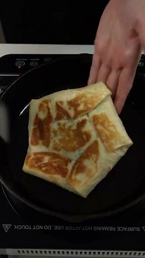 Make a Taco Bell Crunchwrap Supreme at Home