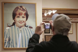 Why Wendy's founder named his burger empire after his daughter — and came to regret it