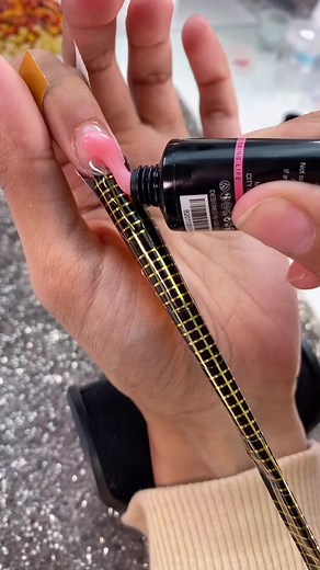 Creating Extra Long Nail Designs: Step-by-Step Tutorial