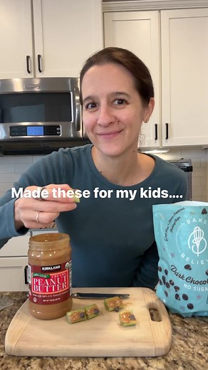 Did you eat Ants on a Log as a kid?! 😝 Healthy food should taste good. Sometimes you just have to find the snacks you like (bonus if it’s simple to make!). The kids and I all love these! 🏆 Protein Veggies = Win! .More delicious healthy recipes on our blogwww.SimpleFunKeto.com.#easyrecipeideas #recipesforkids #antsonalog #lowcarbkids #glutenfreesnacks #ketodiet #ketomom #ketobossbabe #proteinsnacks #veggiesforkids | The Keto Dad