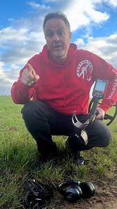 🔥Promo TRIPLE SCORE, le meilleur detecteur passe de sa categorie passe a 499€ pendant les soldes au lieu de 569€. Il est Multifrequence Simultane, etanche a 5m, avec casque sans fil, canne carbone et deux disques inclus. Aucun autre fabricant ne propose un tel niveau de performance et d’equipement a moins de 500€. https://www.lefouilleur.fr/fr/detecteurs-score/1309-nokta-triple-score-8699394008086.html 🔥Pour 569€ on rajoute l’Accupoint le meilleur pinpointer du marche et un holster de jambes (