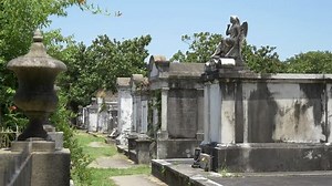 Alley Lafayette Cemetery Stock Footage Video (100% Royalty-free) 12062552 | Shutterstock