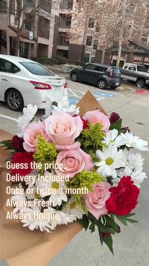 Monthly Fresh Flower Delivery in Austin
