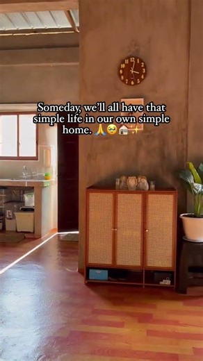 Cozy Home Vibes with Russell's "I Can't Believe My Eyes"