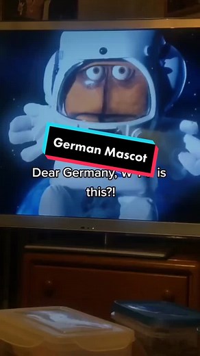 Bernd das Brot: German Depressed Bread Mascot