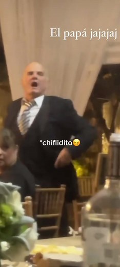 Y tu papá es celoso? Esperen al final😅 #nobailesdecaballito #papaceloso #chatomendez #fypシ