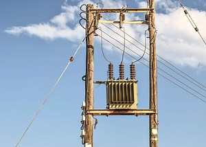Why we should not give dc supply to Transformer | Electrical4u