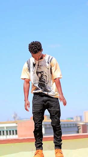 SHAKE IT 😂😂 @TrEnDY #nduatss