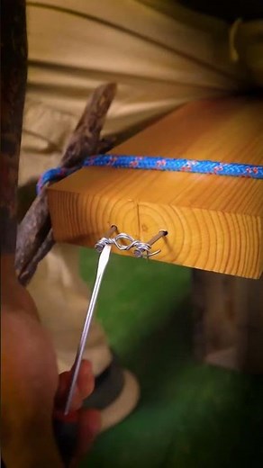 How to Make a Super Strong Wood Joint Without Glue (DIY Hack)