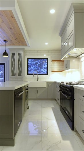 Oakville home with salt water pool!