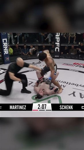 THE RIGHT HAND LANDED!! Alexander Schenk lands the KNOCKOUT in round 1!! #APFC22