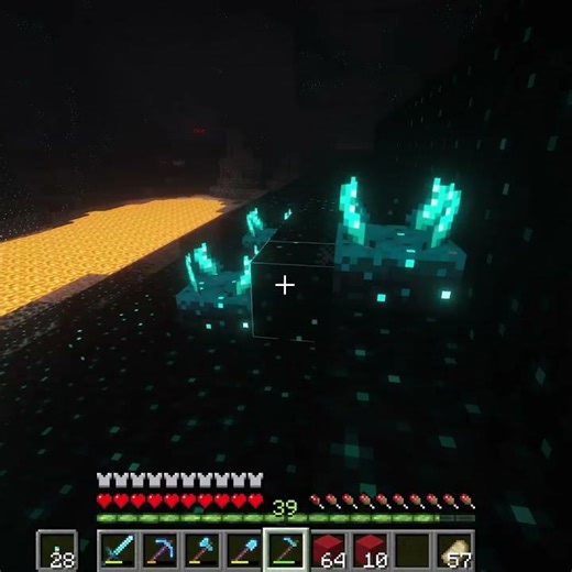 This shrieker was lying in wait #minecraft #minecraftshorts #minecraftsurvival