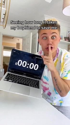 Boyfriend Reaction to Test Failure: A Hilarious Moment